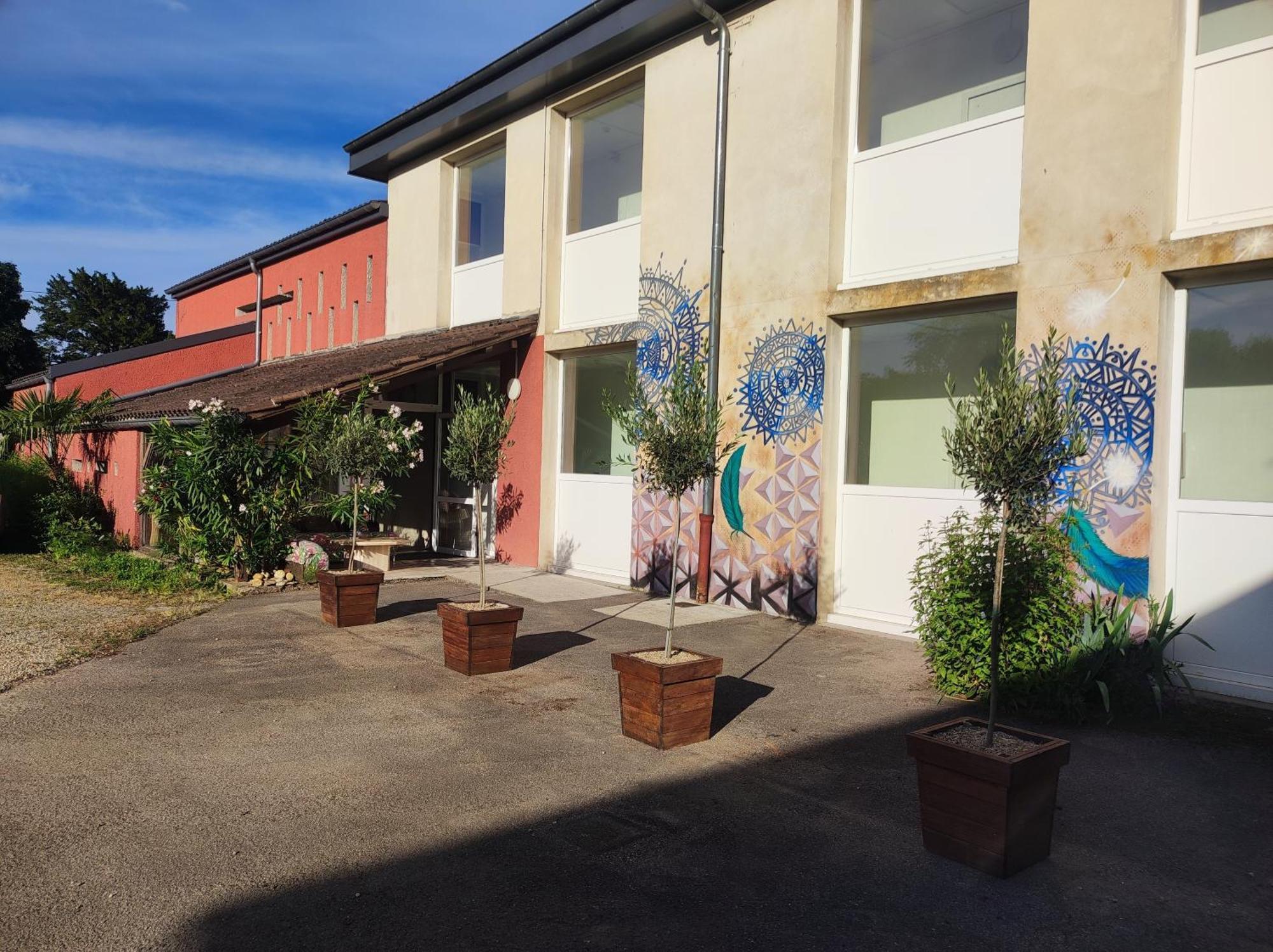 Moodz Hotel Vienne Pont-Eveque ภายนอก รูปภาพ