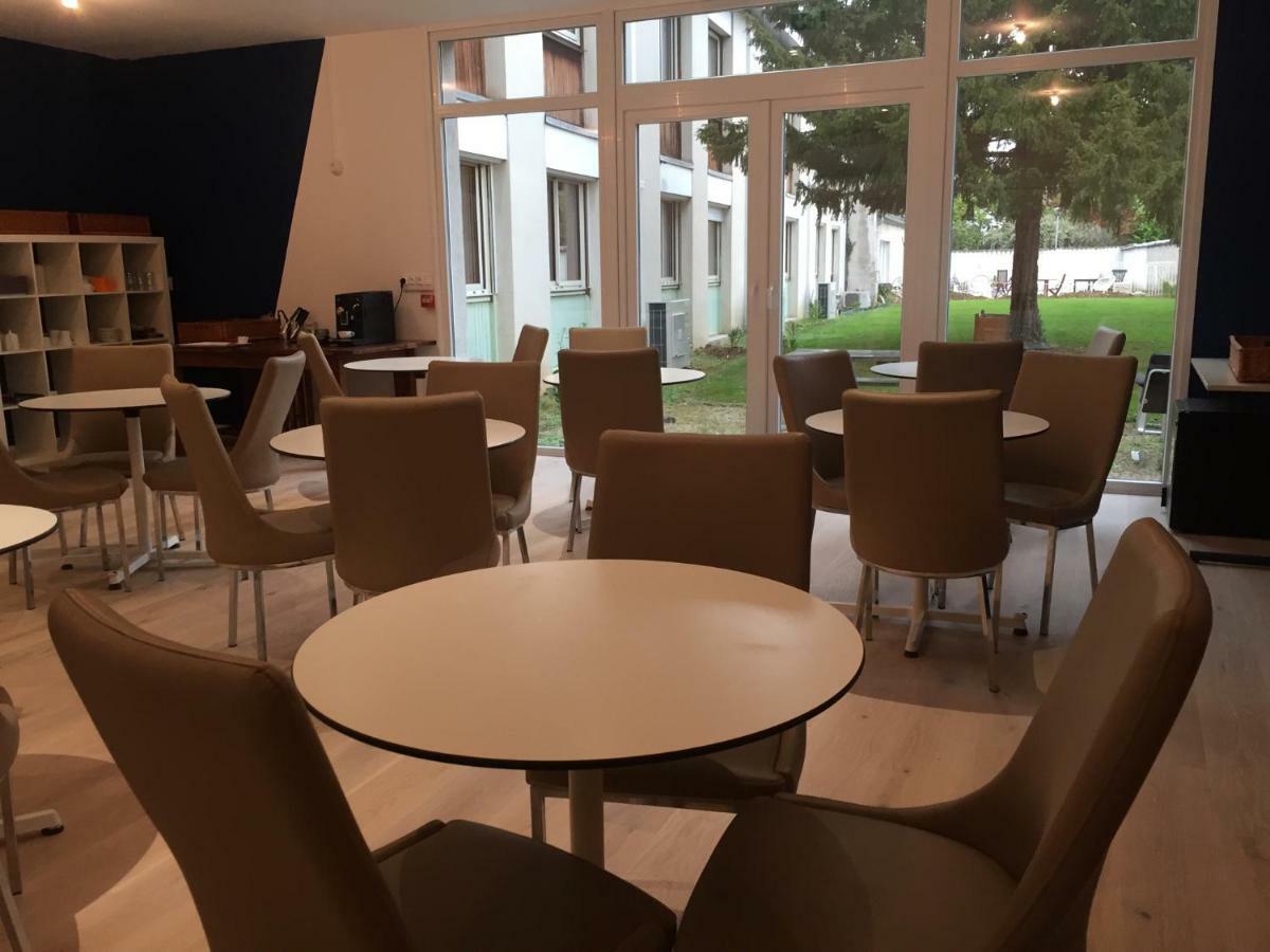 Moodz Hotel Vienne Pont-Eveque ภายนอก รูปภาพ
