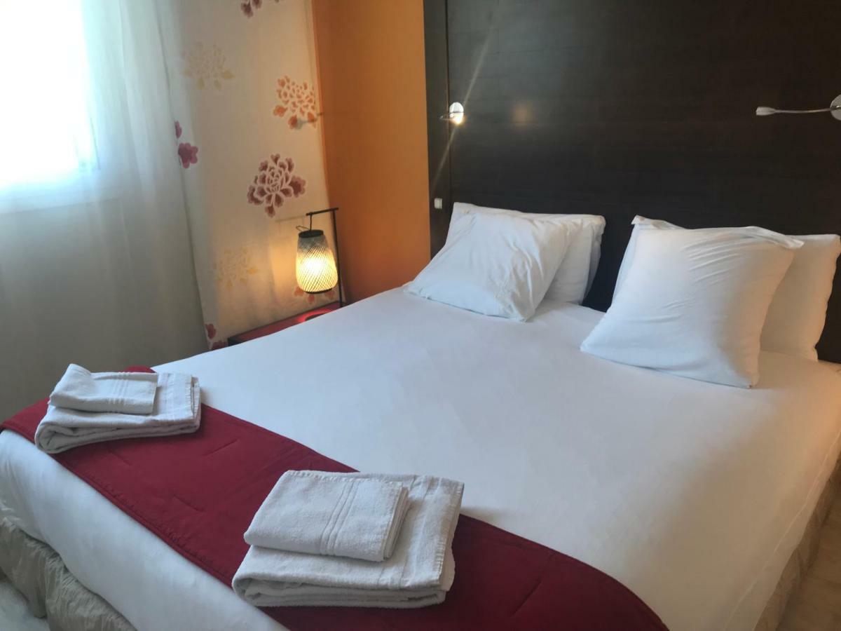 Moodz Hotel Vienne Pont-Eveque ภายนอก รูปภาพ